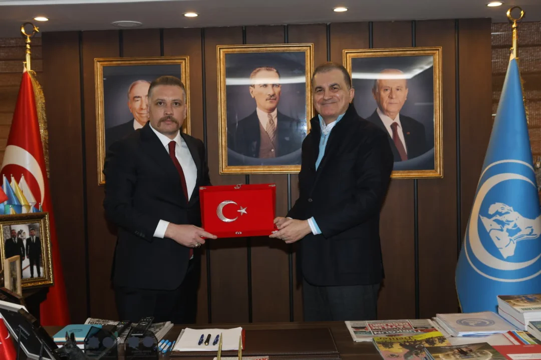 Ülkü Ocakları’nın Vizyon Projeleri Tam Not Aldı: Ömer Çelik’ten