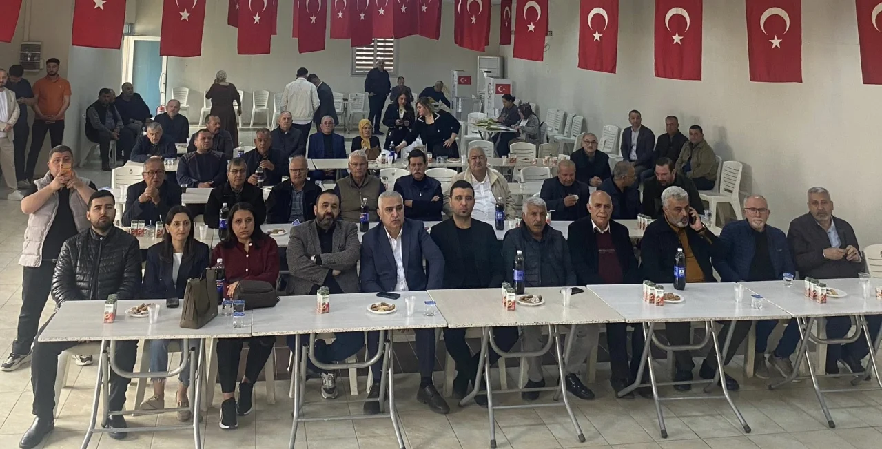 Ceyhan’da Seçim Heyecanı: Bakkallar Odası’nda Tontu Dönemi Kesintisiz Sürüyor