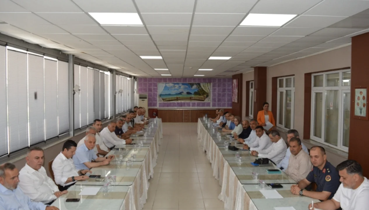 Ceyhan’ın Nabzı Bu Toplantıda Attı: Kamu Hizmetlerinde Etkinlik ve Koordinasyon Hamlesi